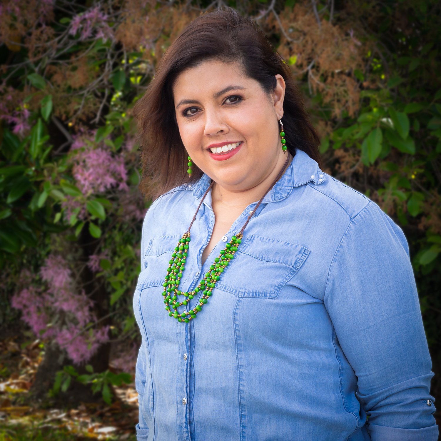 Green-Necklances-tagua-Esmeraldas Green-Necklances-tagua-Esmeraldas