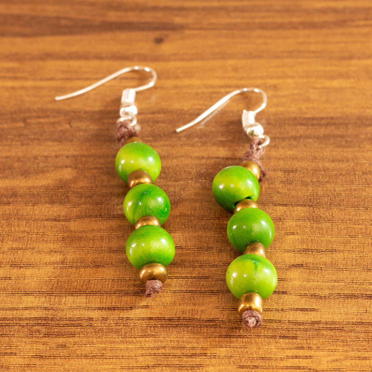 green-Tagua-earring-esmeraldas green-Tagua-earring-esmeraldas