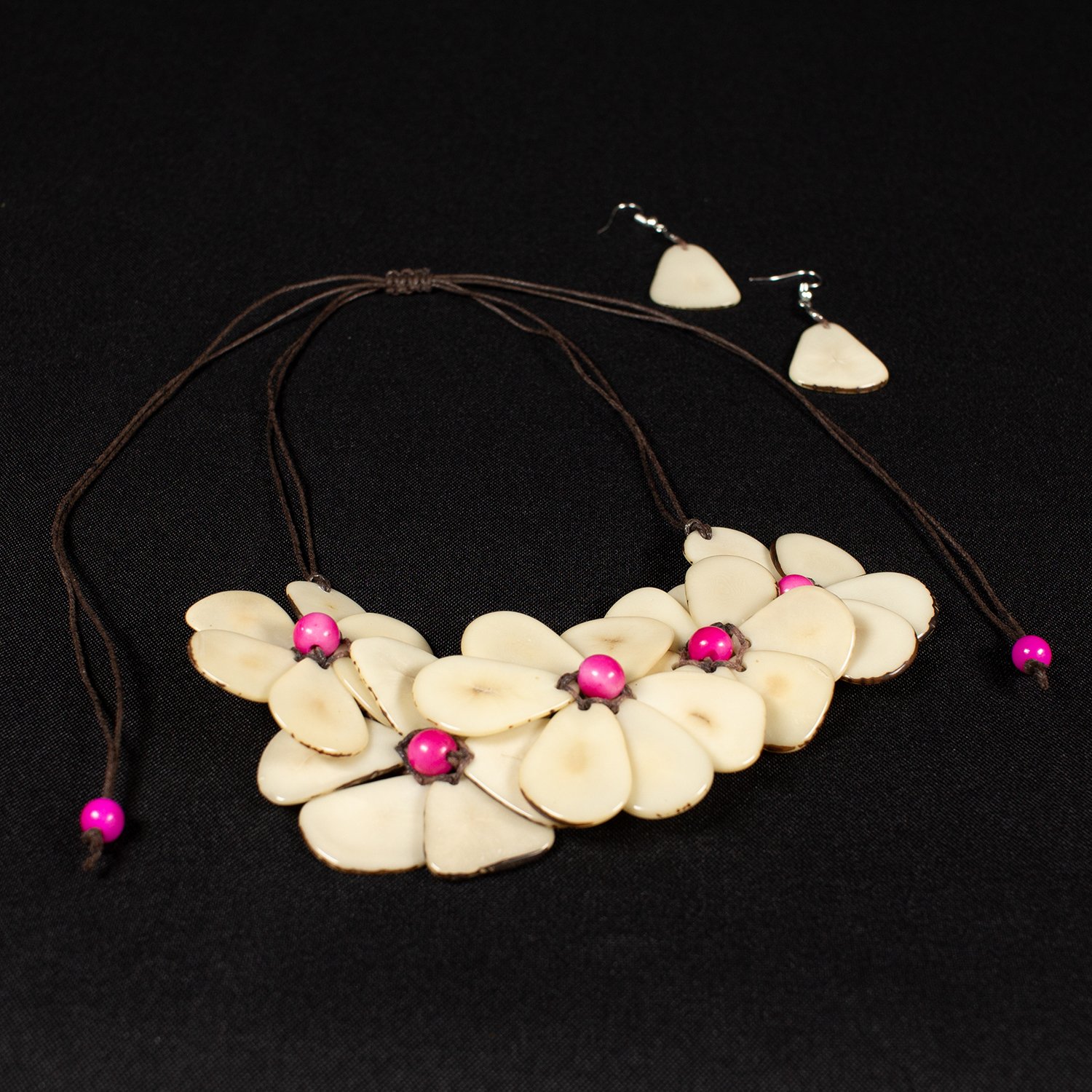 tagua-jewerly-women-manta tagua-jewerly-women-manta