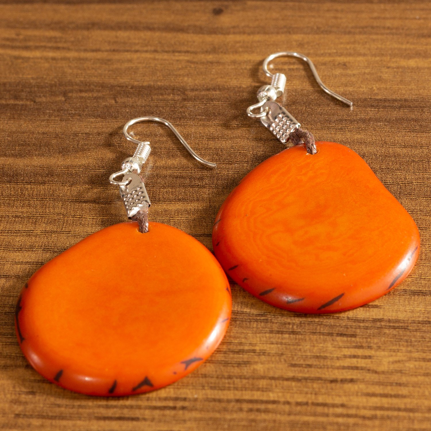Tagua-earring-machala-orange Tagua-earring-machala-orange