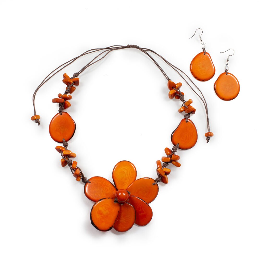 Tagua-necklances-orange-machala