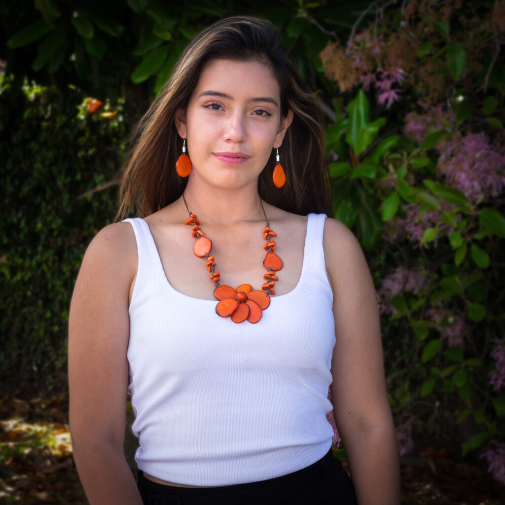 orange-Necklances-tagua-machala