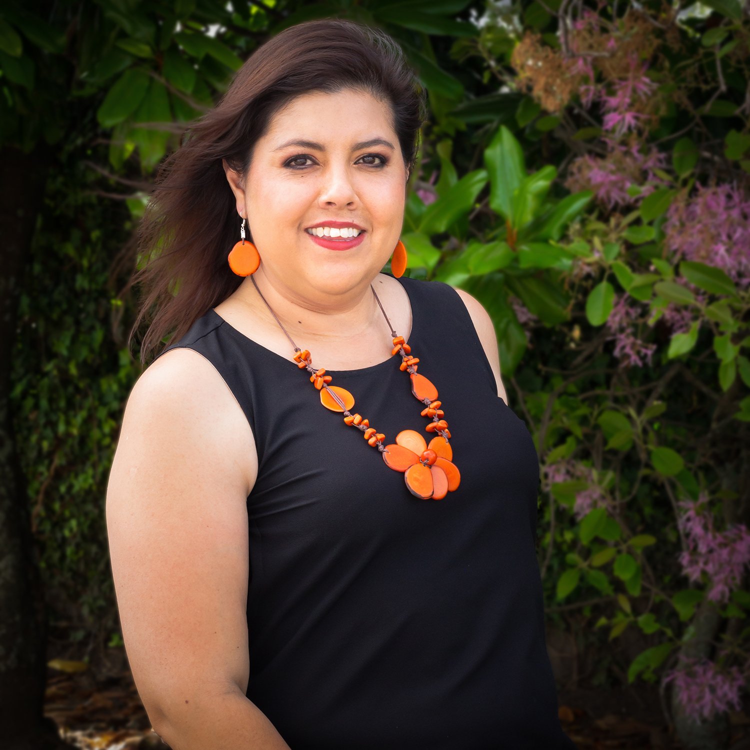 orange-tagua-Necklances-machala orange-tagua-Necklances-machala