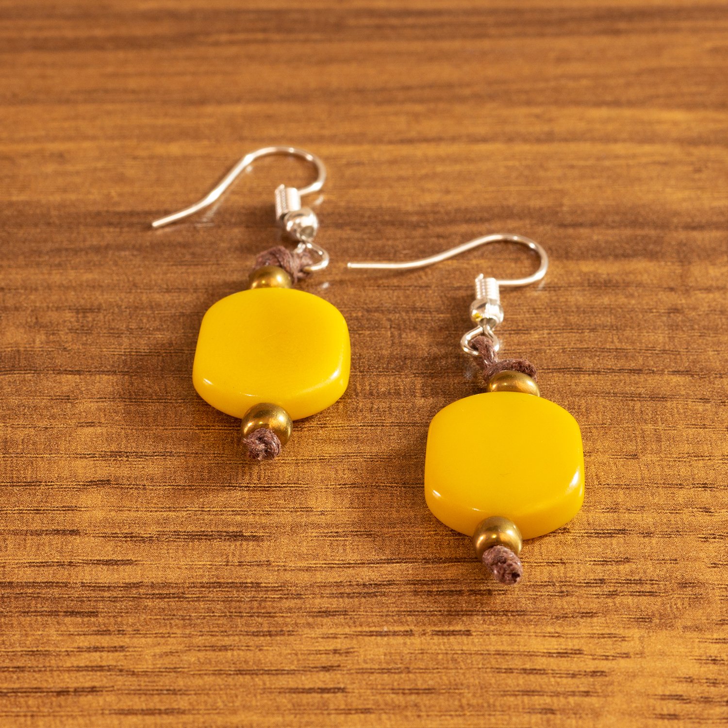 yellow-Tagua-earring-el-oro yellow-Tagua-earring-el-oro